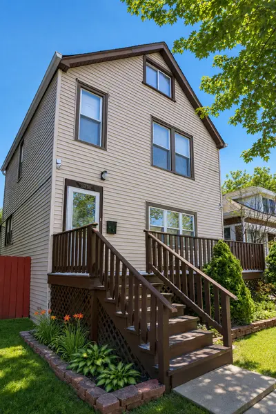 2711 N MARMORA AVE, Chicago, IL 60639