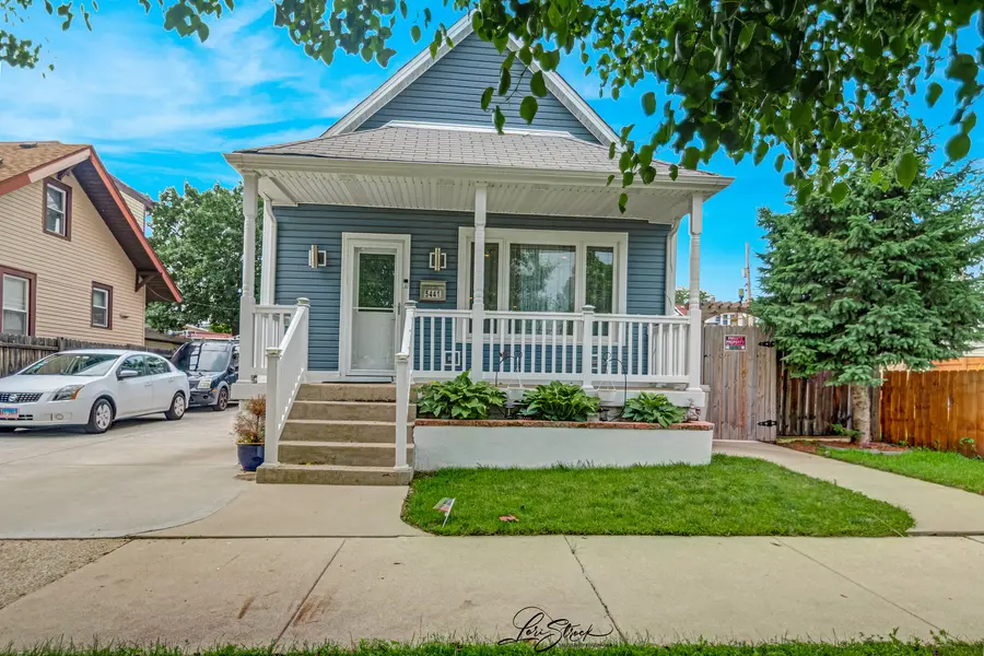 5441 S Hunt AVE, Summit, IL 60501