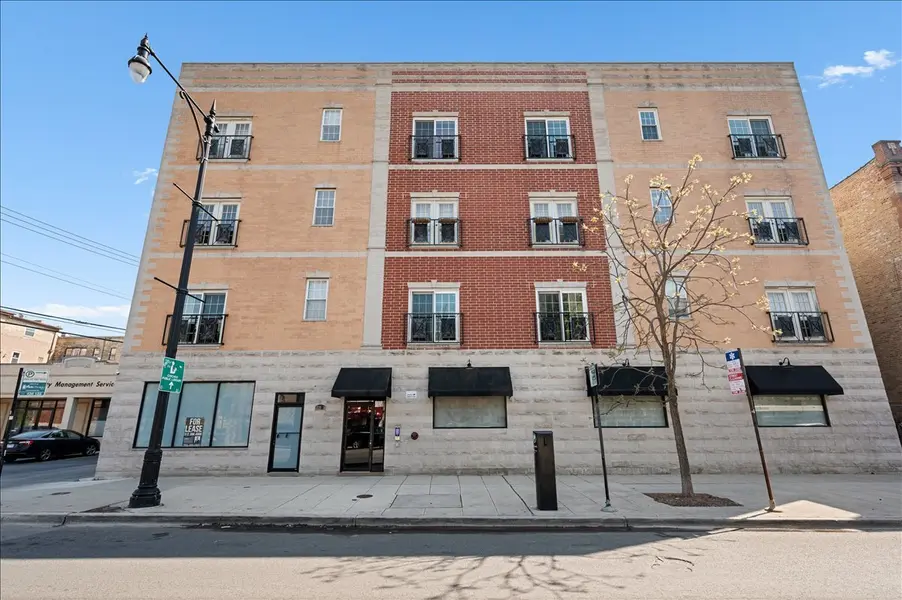 3225 W Fullerton AVE #3-NE, Chicago, IL 60647
