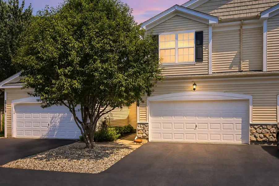 2714 Kendall XING, Johnsburg, IL 60051
