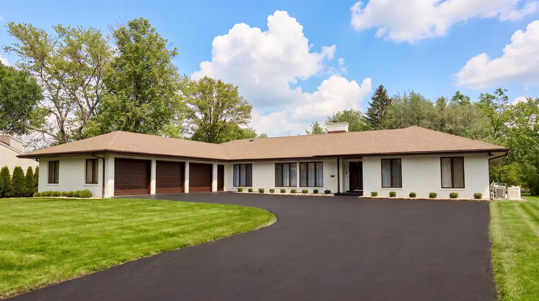 23378 N Apple Hill LN, Lincolnshire, IL 60069