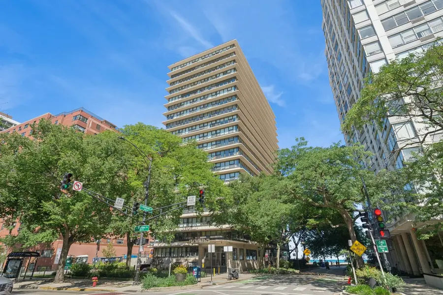 5801 N SHERIDAN RD #20E, Chicago, IL 60660