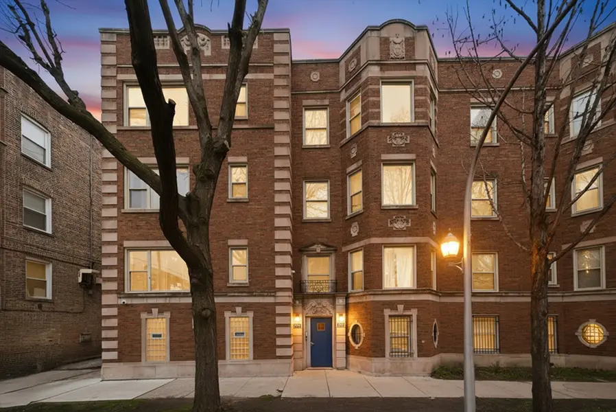 850 E 82nd ST #3, Chicago, IL 60619
