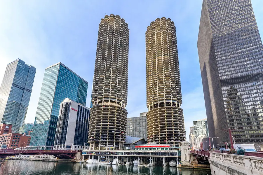 300 N STATE ST #4709, Chicago, IL 60654