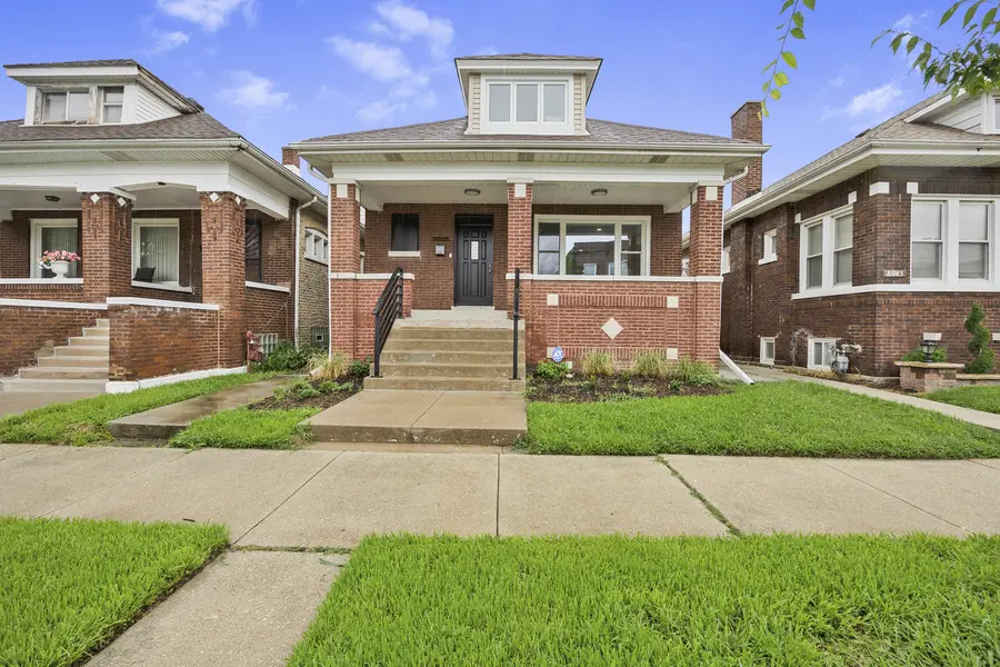 8041 S Ada ST, Chicago, IL 60620