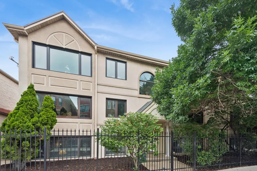 2112 W Armitage AVE #GS, Chicago, IL 60647