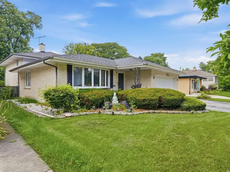 4308 Elm AVE, Brookfield, IL 60513