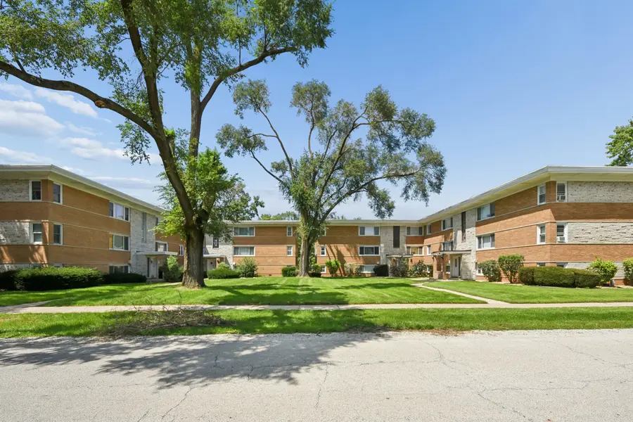 6850 W LODE DR #2A, Worth, IL 60482