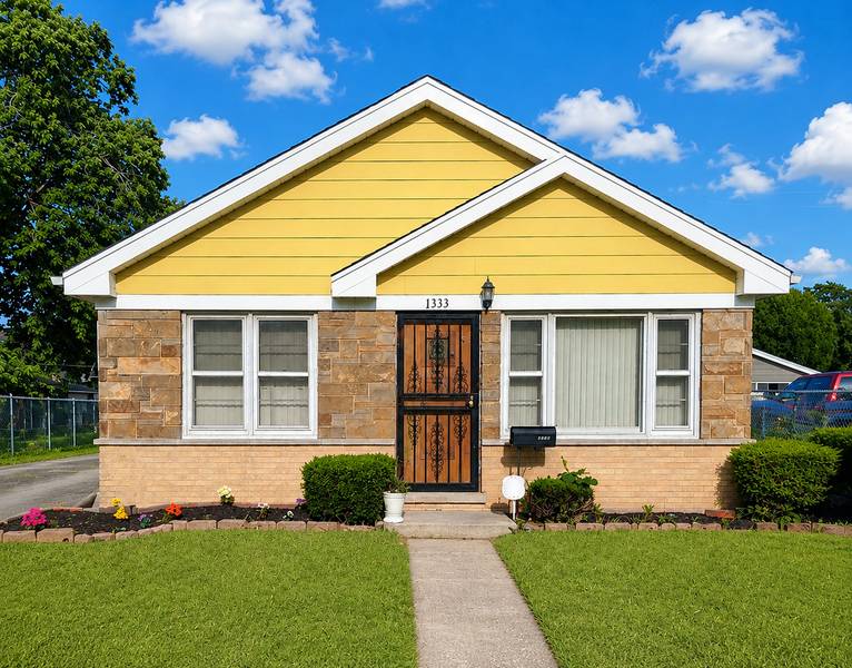 1333 Burnham AVE, Calumet City, IL 60409