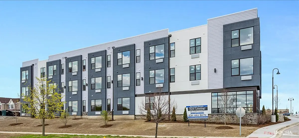 1101 Ritter ST #206, North Aurora, IL 60542