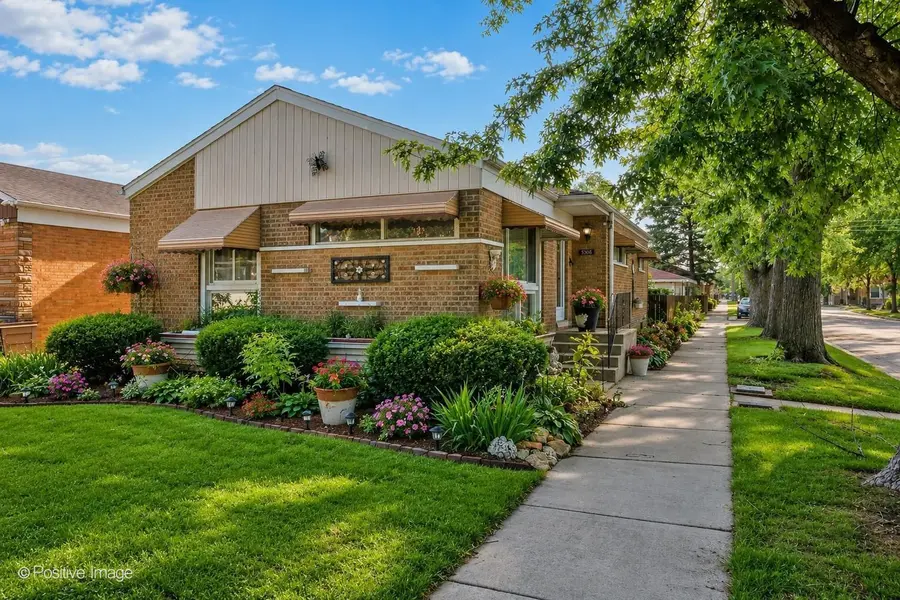 3800 Highland AVE, Berwyn, IL 60402