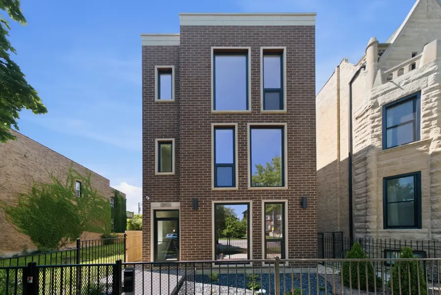 2931 W Washington BLVD #3, Chicago, IL 60612