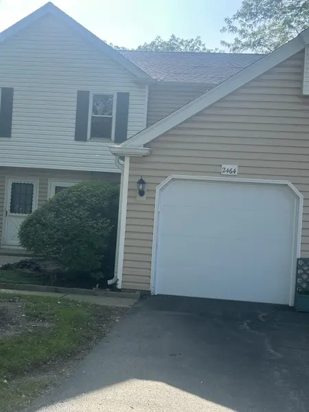 2464 Devonshire CT, Aurora, IL 60502