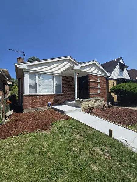 8505 S King DR, Chicago, IL 60619