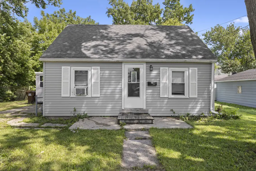 1428 Maple AVE, Belvidere, IL 61008
