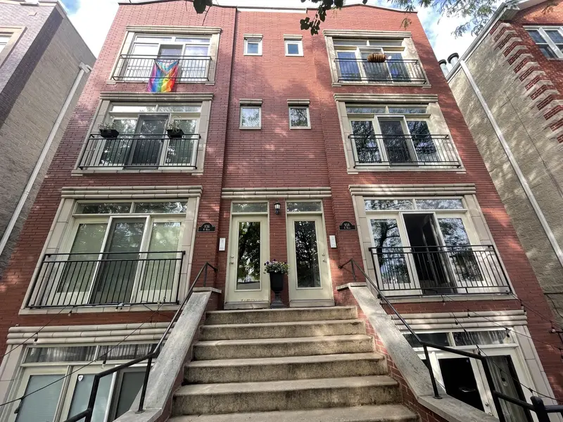 938 N Wood ST #2, Chicago, IL 60622