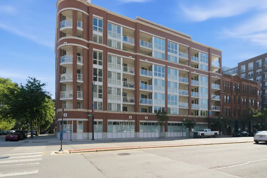 1552 N North Park AVE #704, Chicago, IL 60610