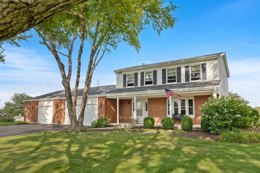 15N133 Shirewood Farm RD, Hampshire, IL 60140