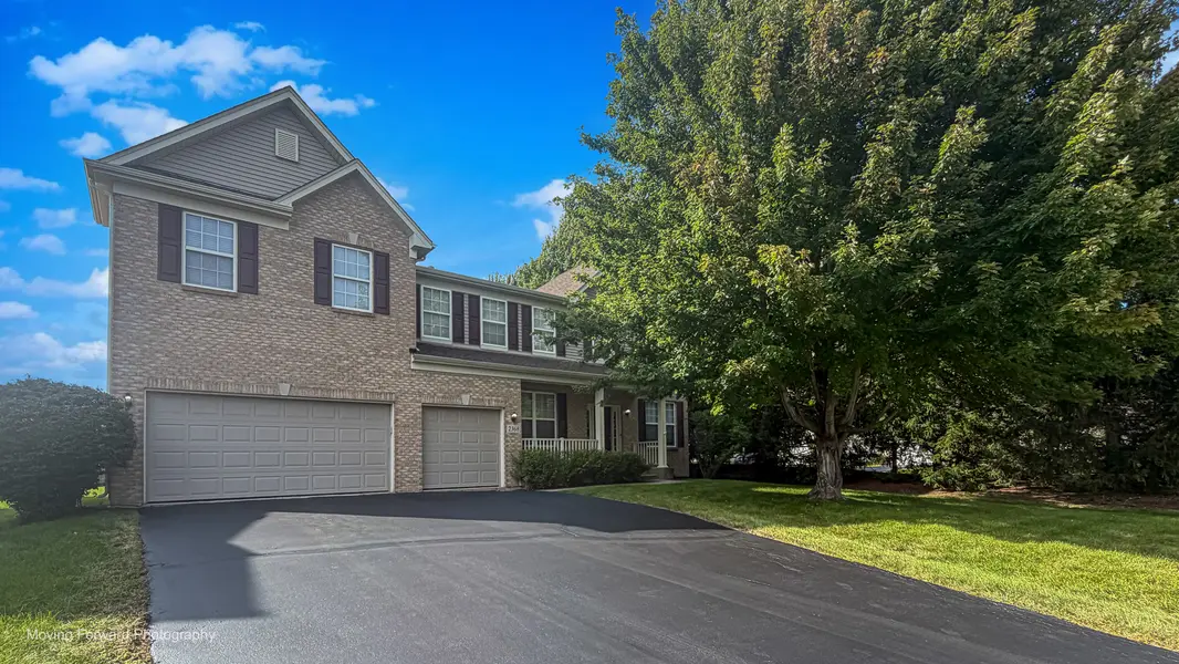 2368 Pagosa Springs DR, Aurora, IL 60503