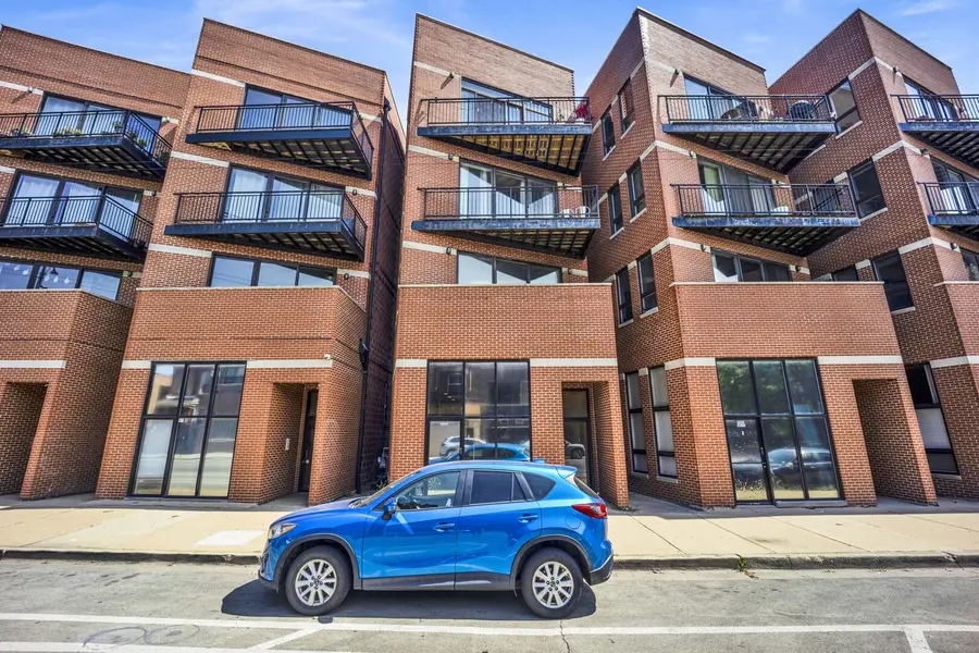3505 N Elston AVE #2, Chicago, IL 60618