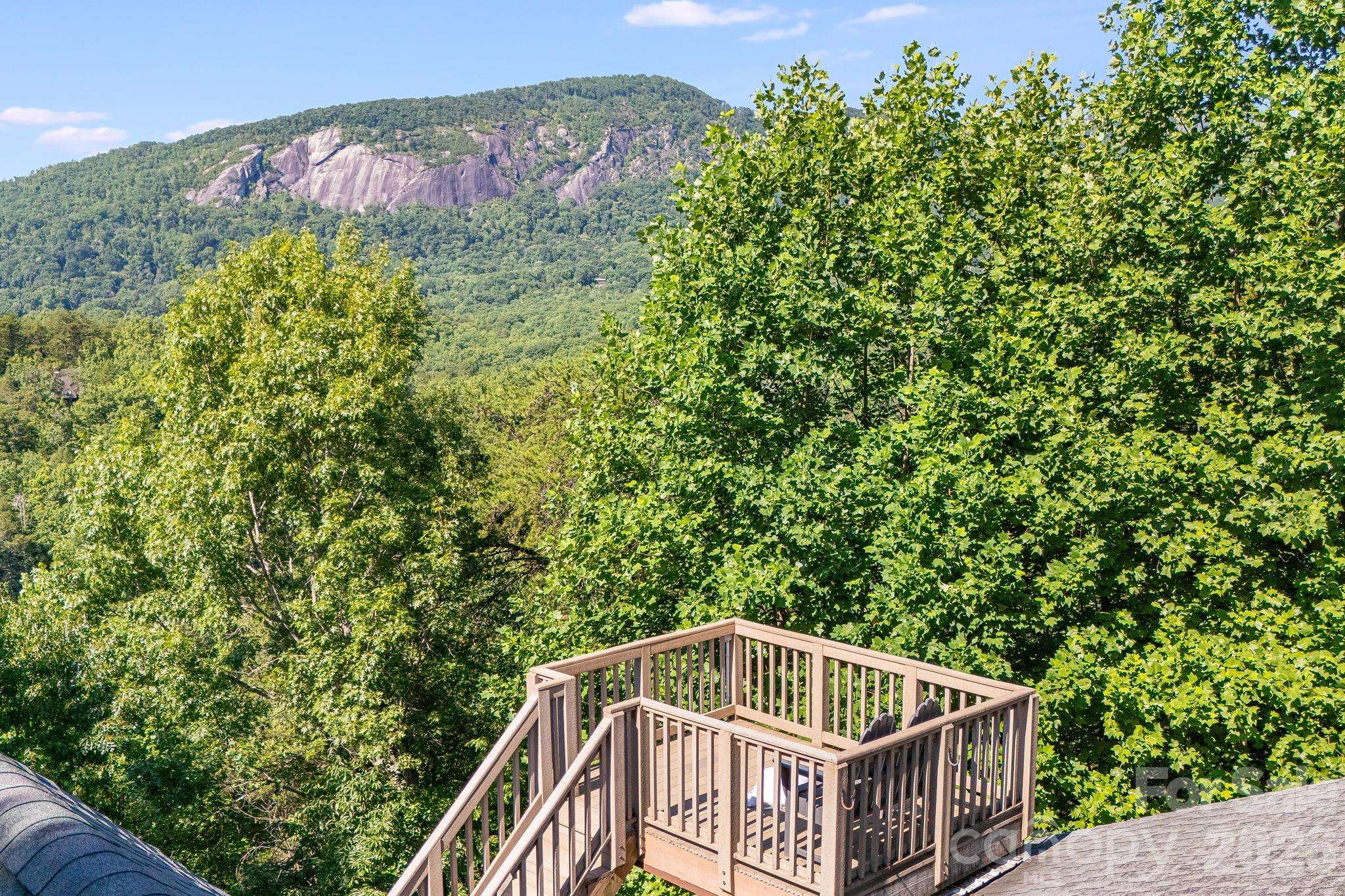 189 Cameron LN, Lake Lure, NC 28746