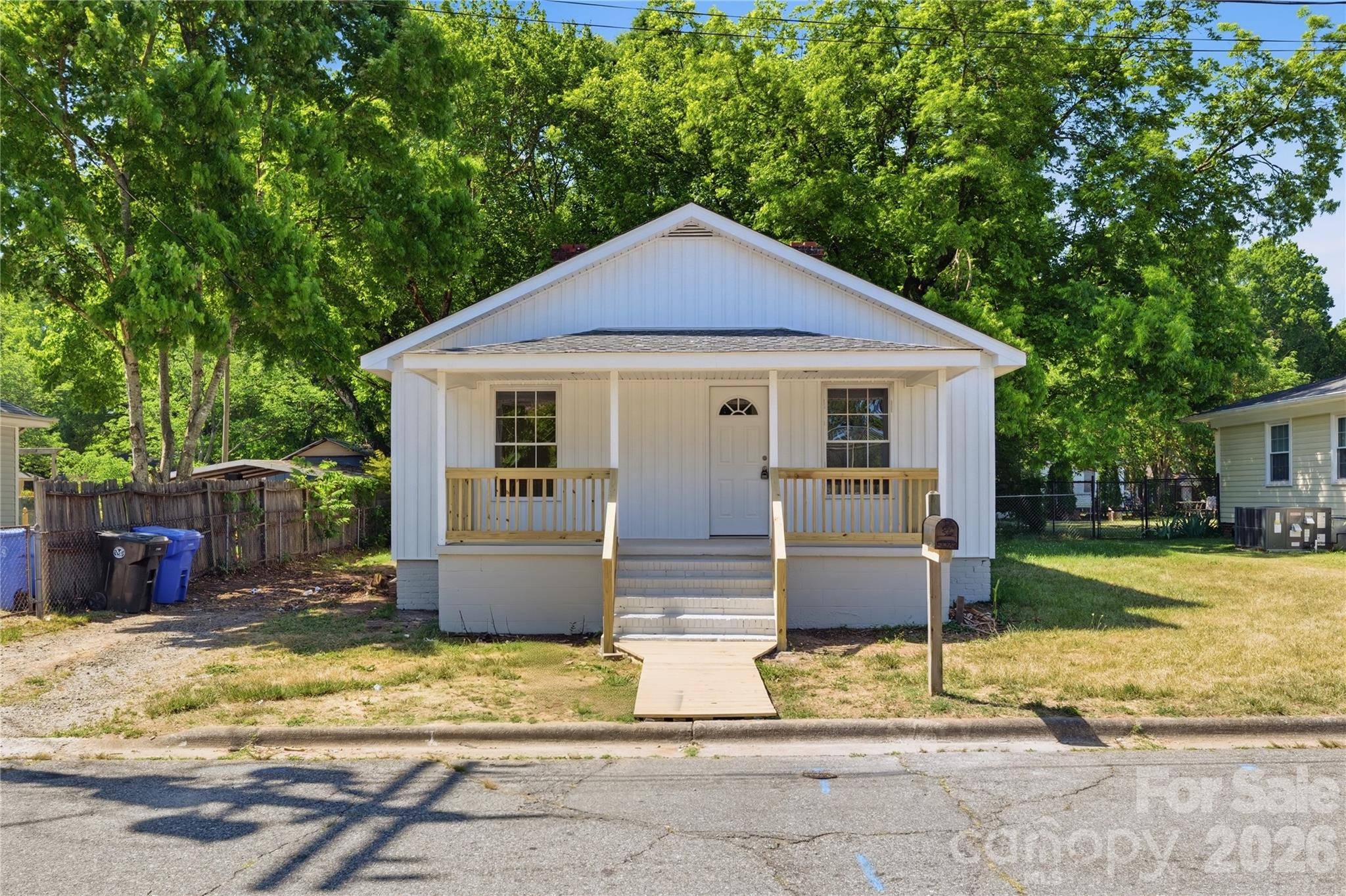 92 Spencer AVE