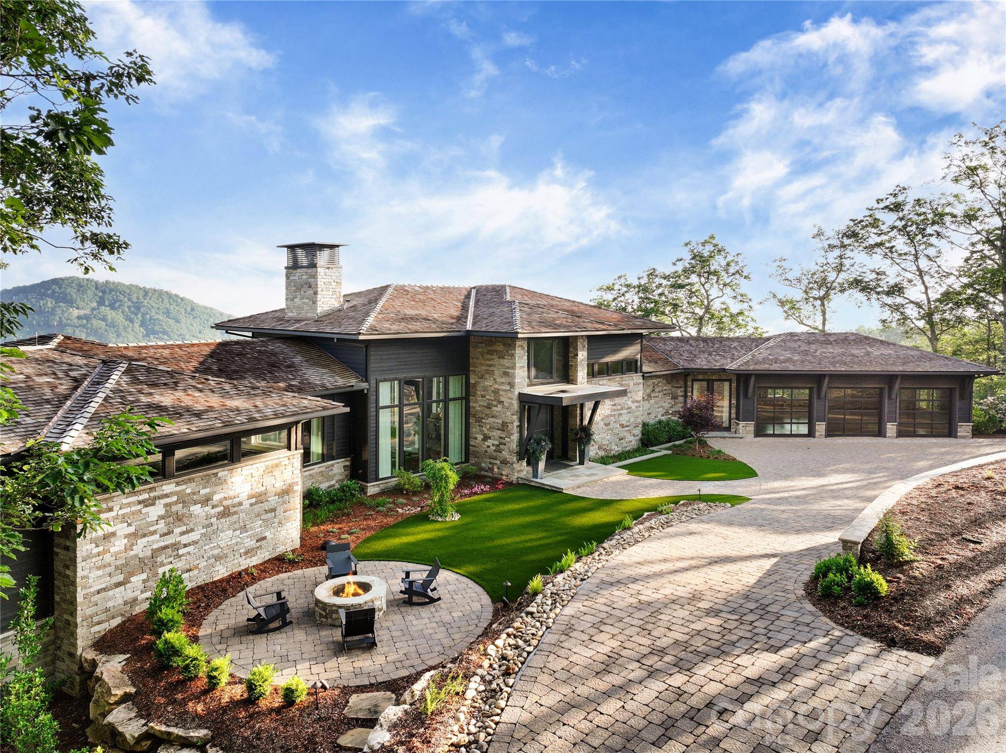 510 Cloud Top WAY, Arden, NC 28704