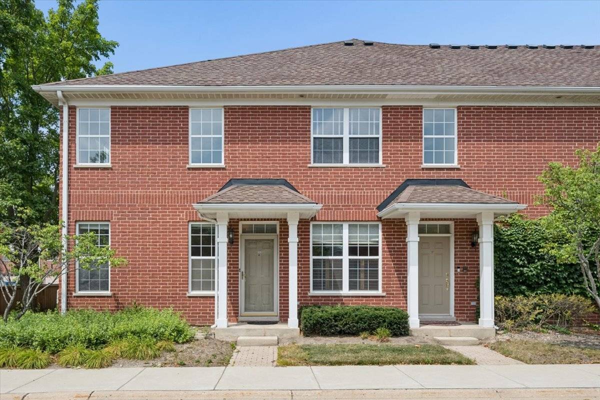 2351 Crystal RD, Northbrook, IL 60062