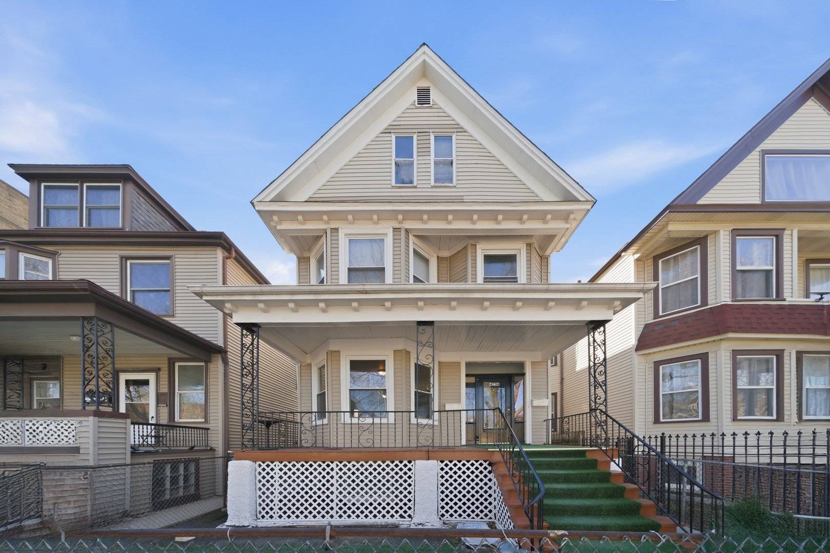 4714 N Spaulding AVE, Chicago, IL 60625
