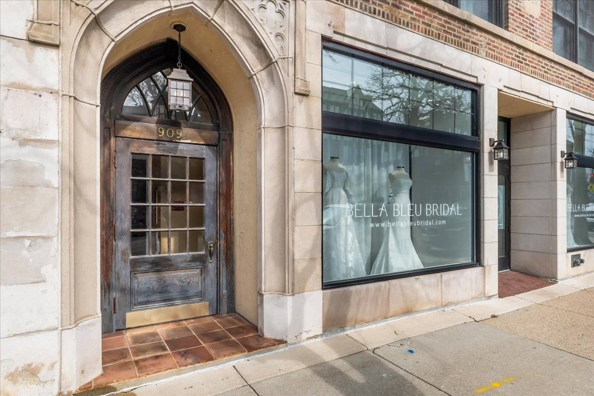 909 Green Bay RD #3S, Winnetka, IL 60093