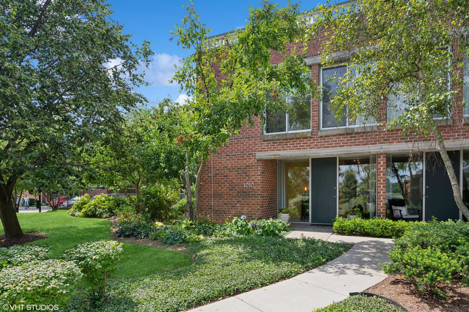 1010 Arbor LN #0, Northfield, IL 60093