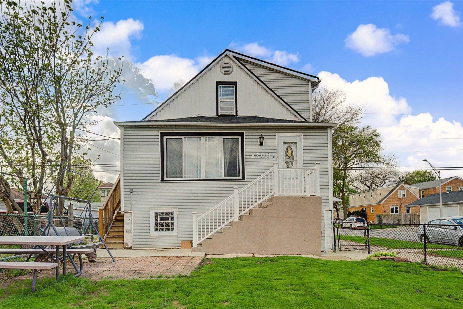 5200 S Lorel AVE, Chicago, IL 60638