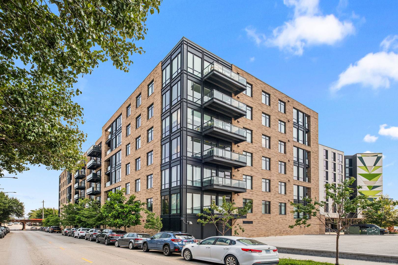 1701 W Webster AVE #710, Chicago, IL 60614