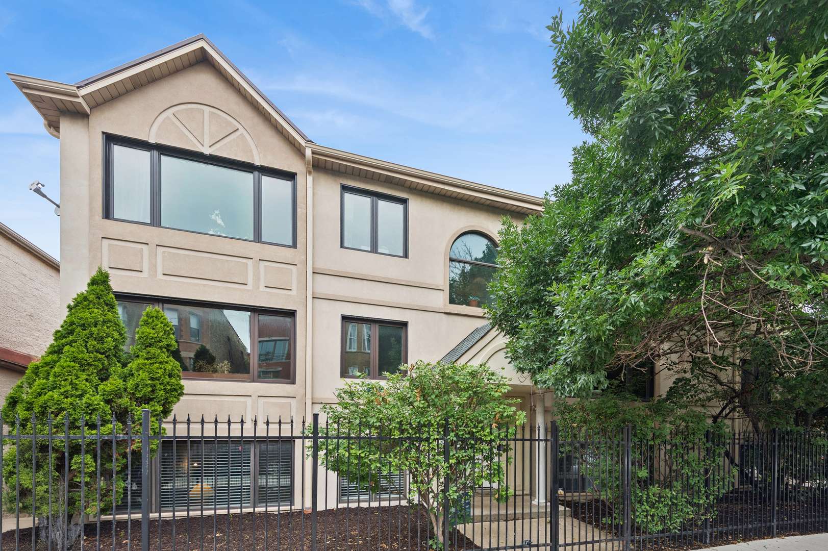 2112 W Armitage AVE #GS, Chicago, IL 60647
