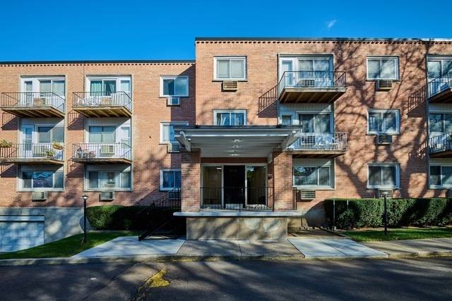 8541 Lotus AVE #916, Skokie, IL 60077