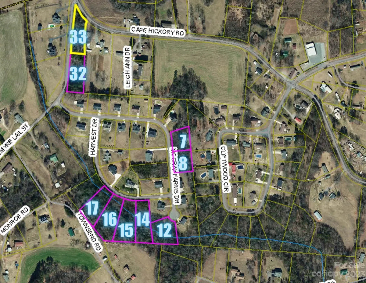 2478 Harvest DR #17, Hickory, NC 28601
