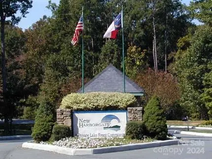 568 Potters LNDG, Denton, NC 27239