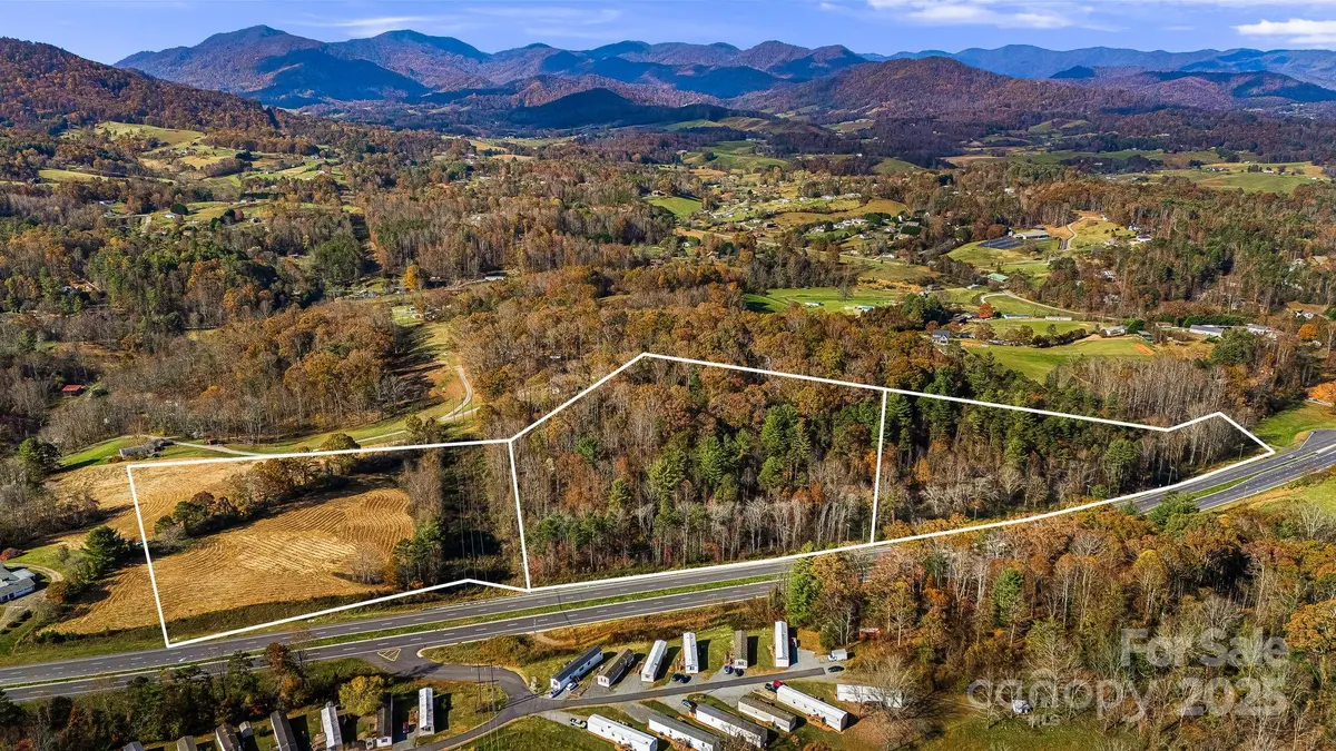 99999 New Leicester HWY, Asheville, NC 28806
