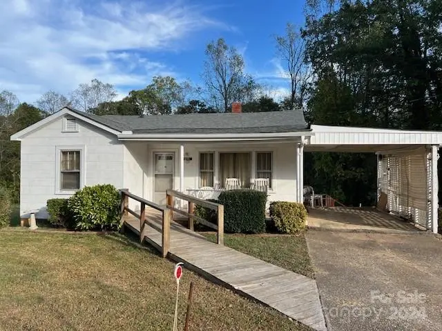 1435 Jacktown RD, Marion, NC 28752