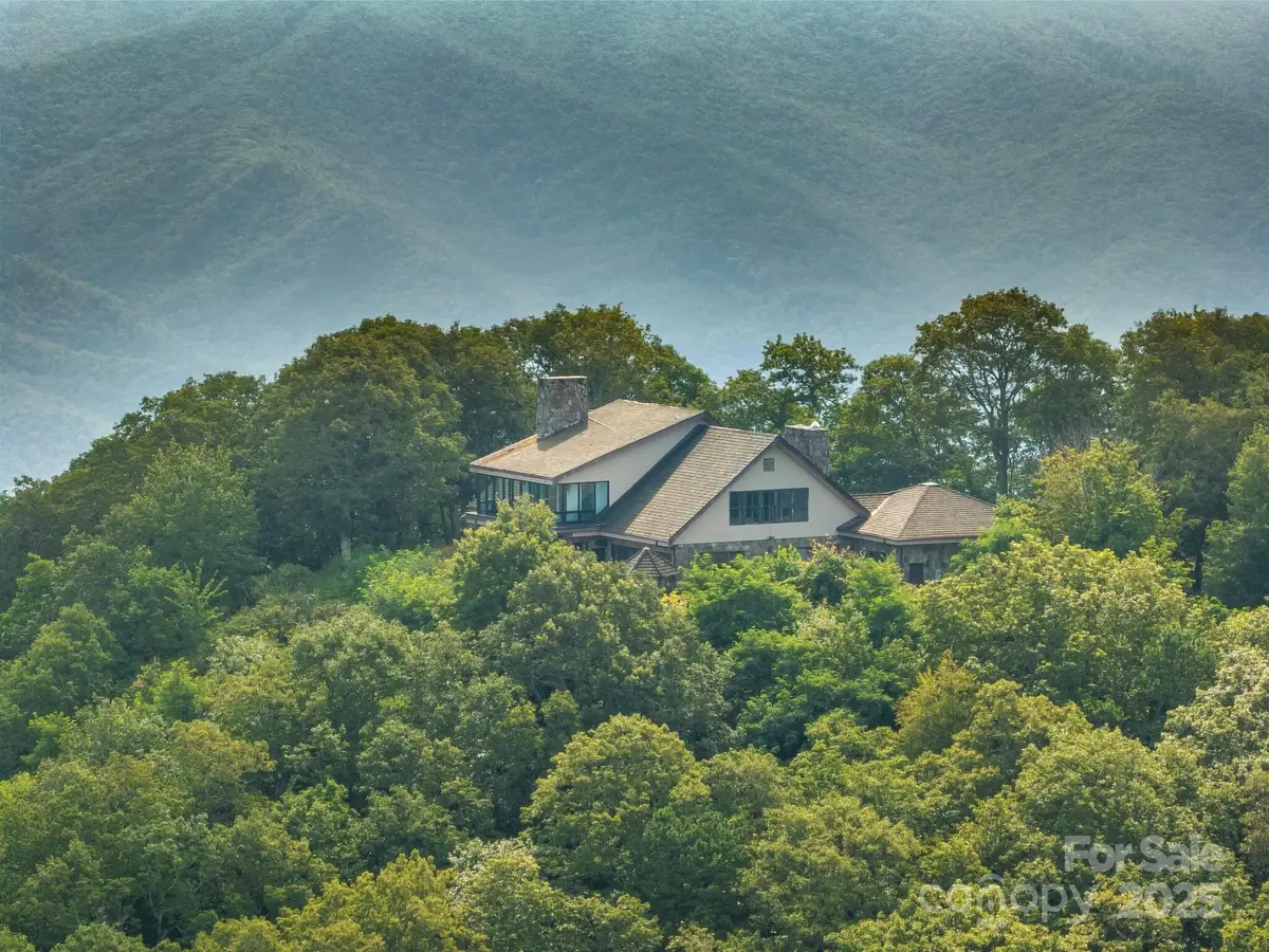 2200 Camp Branch RD, Waynesville, NC 28786