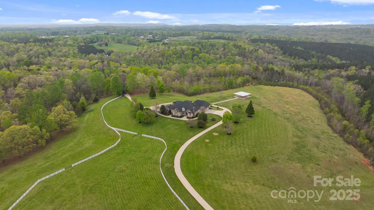 265 Phillip Henderson RD, Rutherfordton, NC 28139