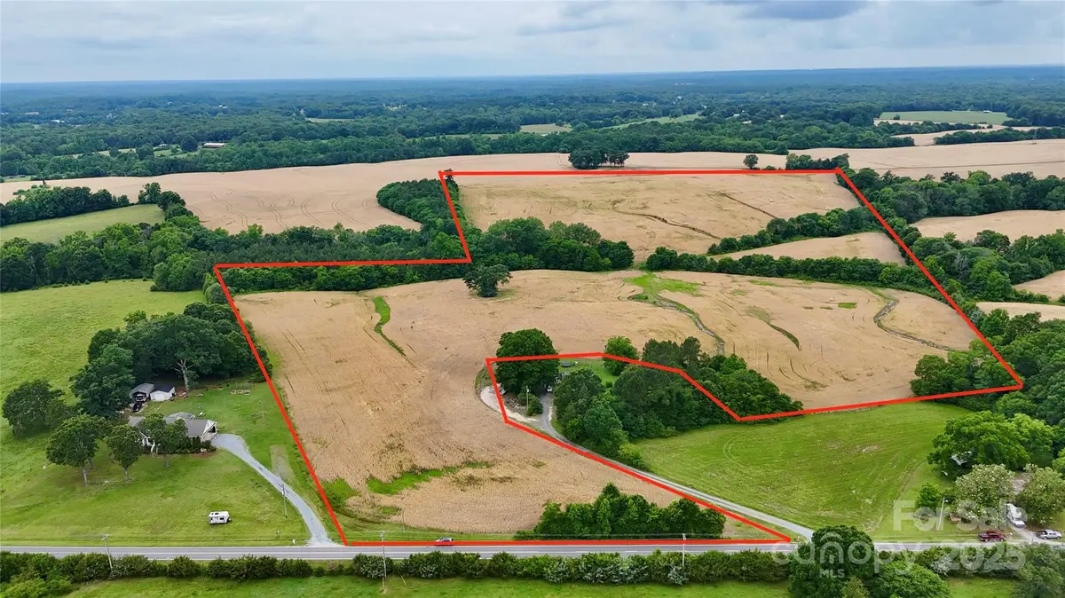 5904 Nesbit RD, Waxhaw, NC 28173