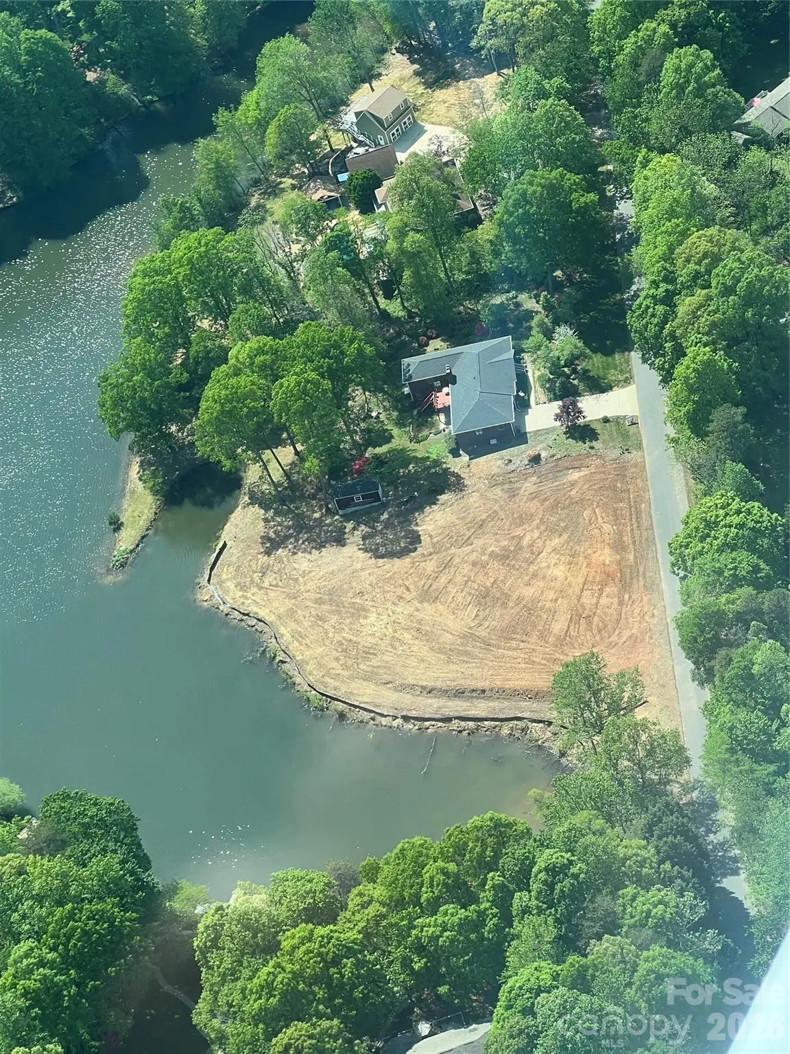 214 Farmstead LN, Mooresville, NC 28117