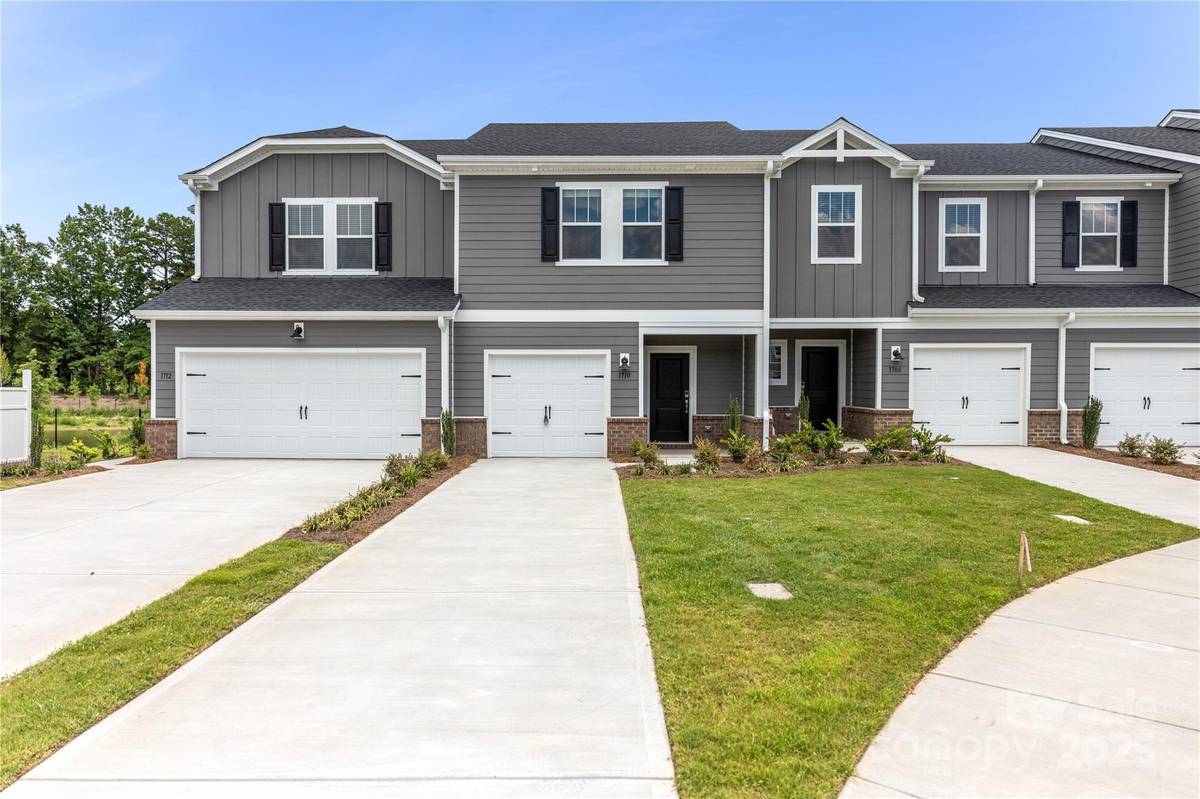 1710 Braemar Village DR, Monroe, NC 28110