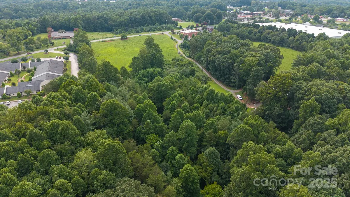 00 Johnson Ridge RD, Elkin, NC 28621