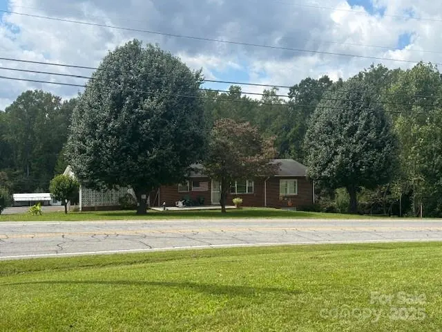 7904 Old Nc 10 HWY, Hickory, NC 28602