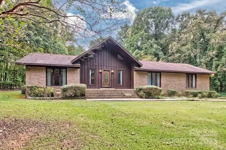 3966 Red Doc RD, Lancaster, SC 29720