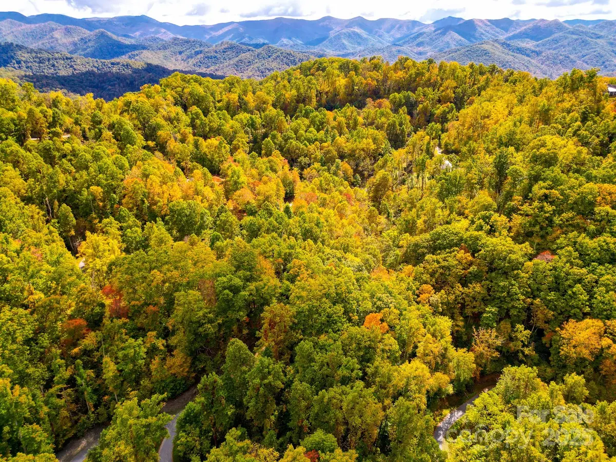 443 Glen Valley DR, Weaverville, NC 28787