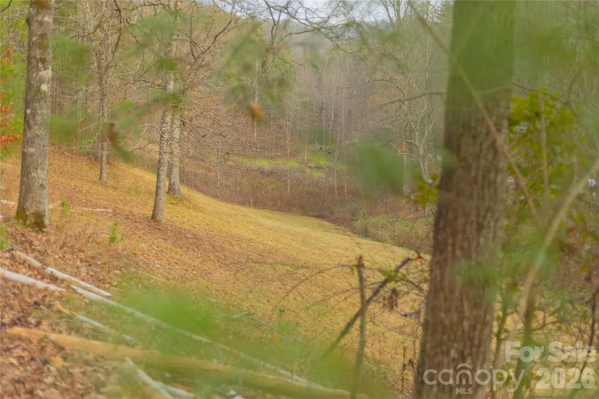 104 Robin LN, Bryson City, NC 28713