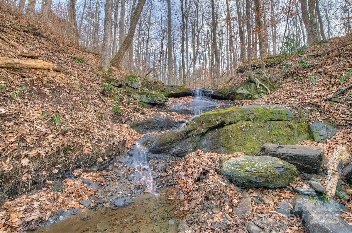 0 Pebble Ridge RD, Spruce Pine, NC 28777